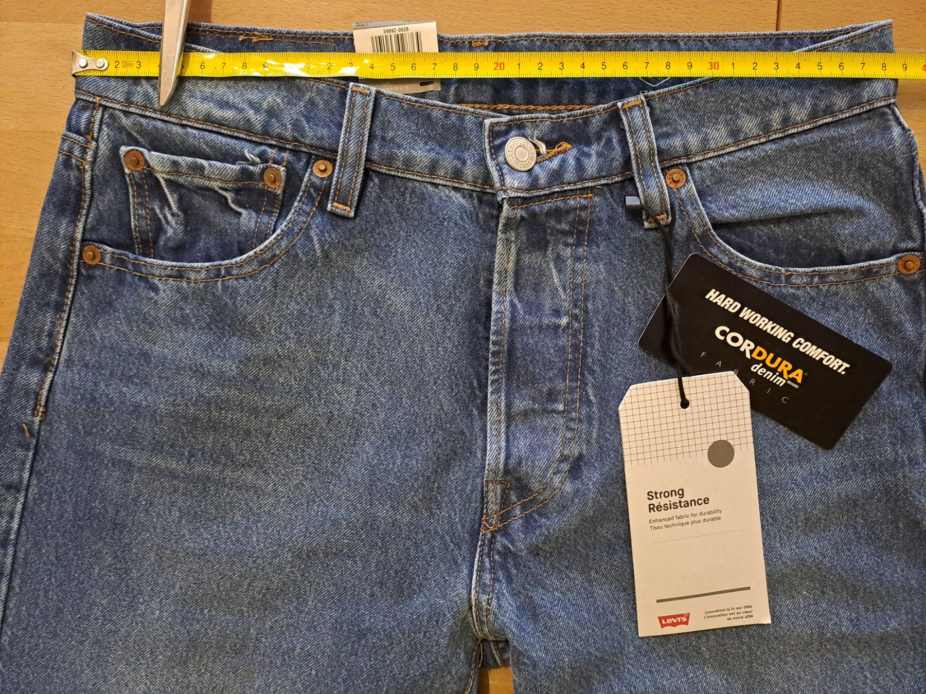 Levi's Jeans: Levis 501 W30 L32 – Nuovo e nell'imballaggio originale da Meyrin venduto da dijin 4