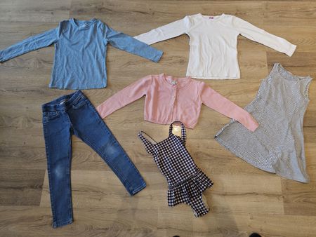 Mädchen Kleiderpaket Frühlings-Sommer Gr. 128 - 6 Teile,