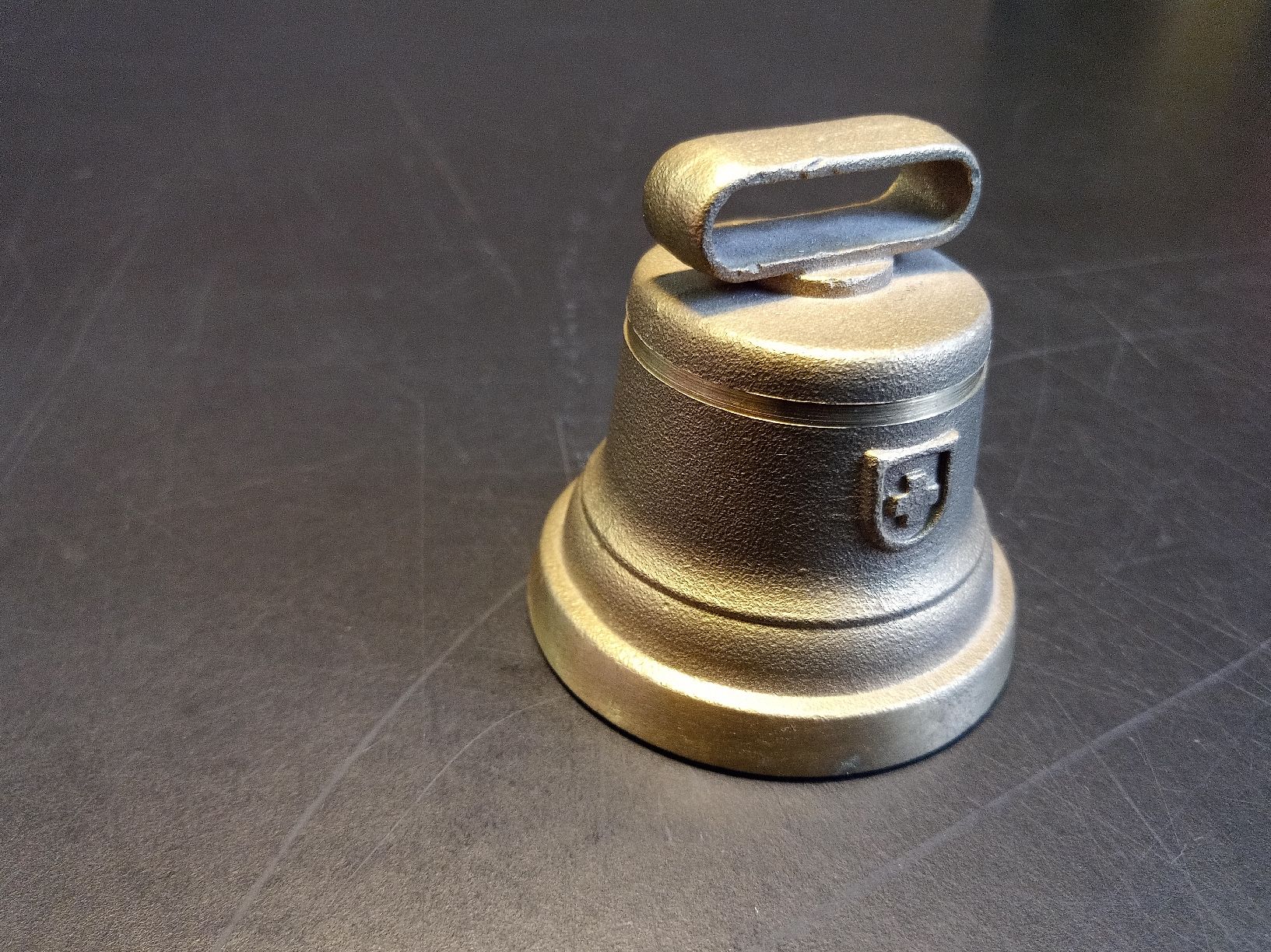 Campanacci mucche: Schweizer Glocke aus Messing 🔔 klein – Usato da Reiden venduto da Zofi-Brocki 2
