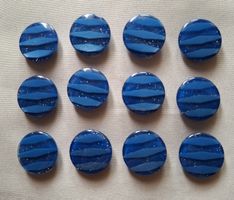 12 Knöpfe blau mit Glitzer, 22 mm.