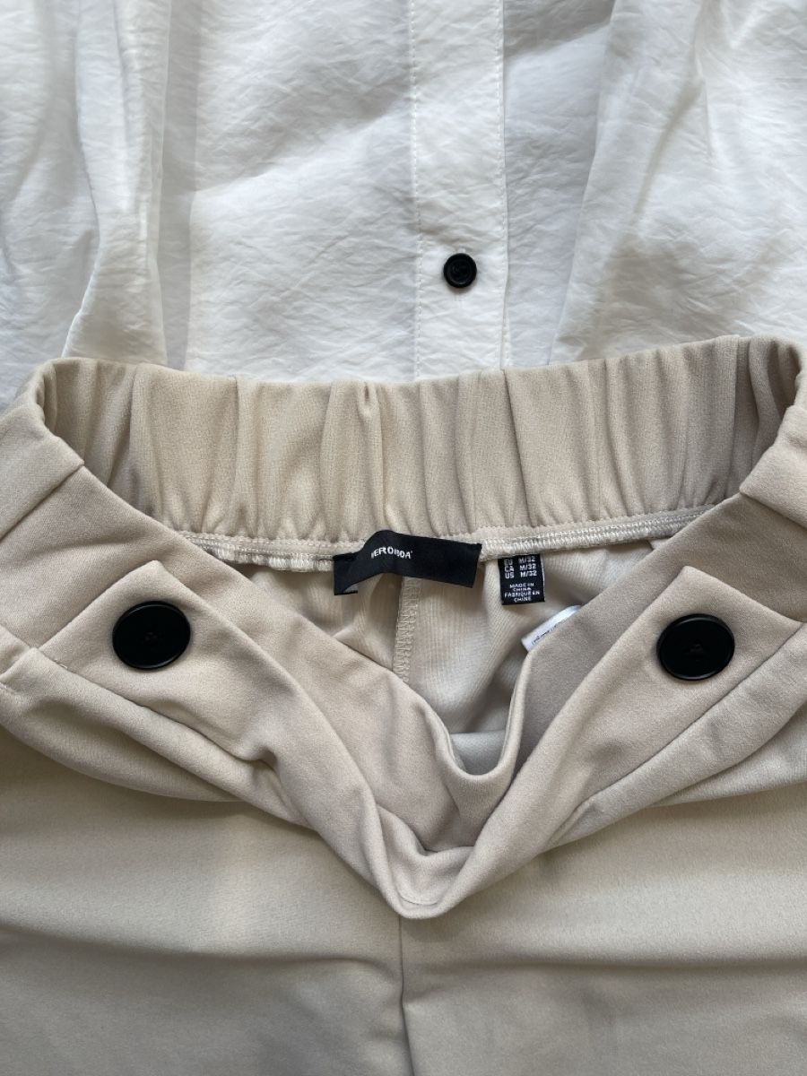 Lotti di vestiti: Kleiderset H&M, Vero Moda, GrösseM – Nuovo (secondo la descrizione) da Möhlin venduto da Phmahrer 2