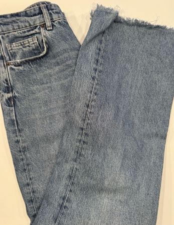 Zara Jeans Gr. 36, High Waist, Top Zustand für den Sommer!