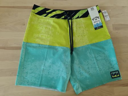 Billabong Badehose Boardshorts (30) - NEU