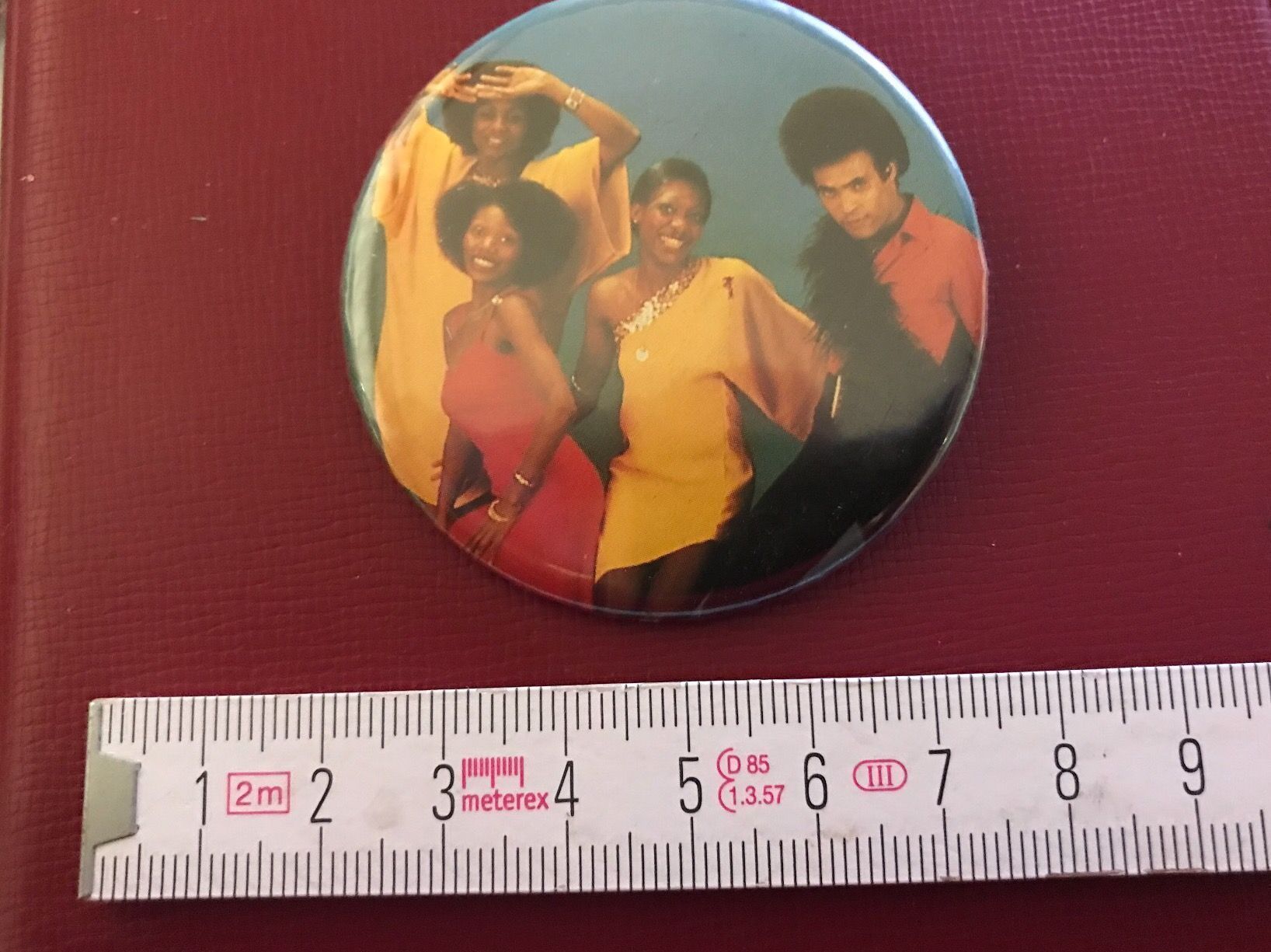 Placchette & Badge: Boney M. Bouton – Usato da Itingen venduto da Bebbi6569