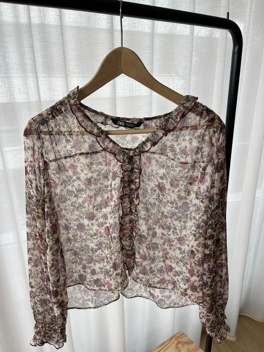 Zara Camicette: Sommerliche Zara Bluse, Blumenmuster, Gr. M – Usato da Wauwil venduto da LoU-AiRiN