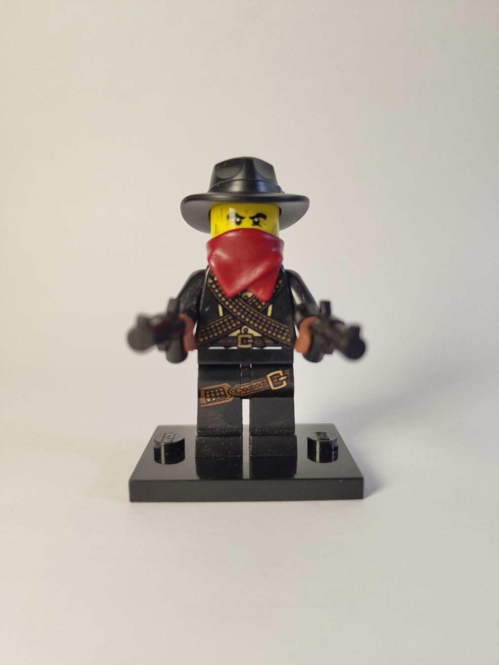 Lego Statuette: Lego Bandit Minifigur – Usato da Basel venduto da togaka