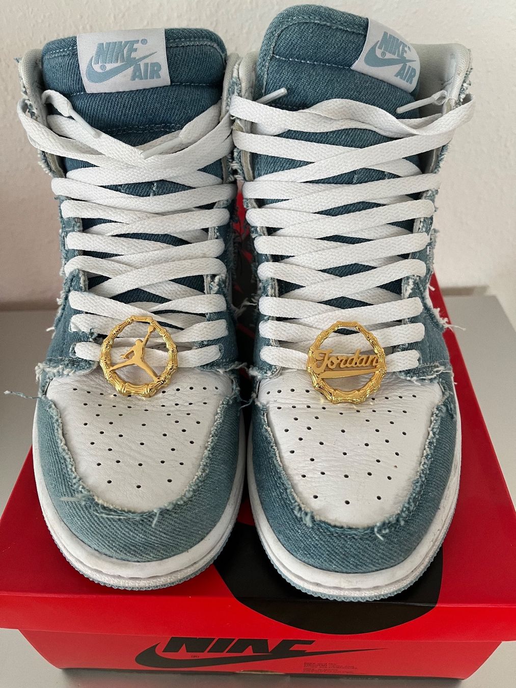 Jordan Scarpe da uomo: Jordan 1 – Usato da St. Gallen venduto da Nickat 1
