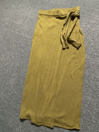 Strickrock mit Top Massimo Dutti Gr M