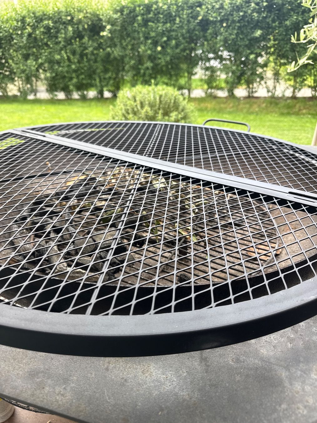 Bracieri: Grill Feuerschale – Usato da Alpnach Dorf venduto da salieri02 4