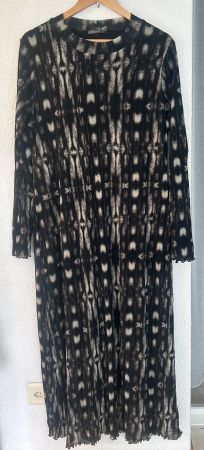 NILE Kleid NEU