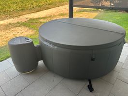 Whirlpool: Softub Poseidon X (2026) inkl. 2-Jahres-Garantie