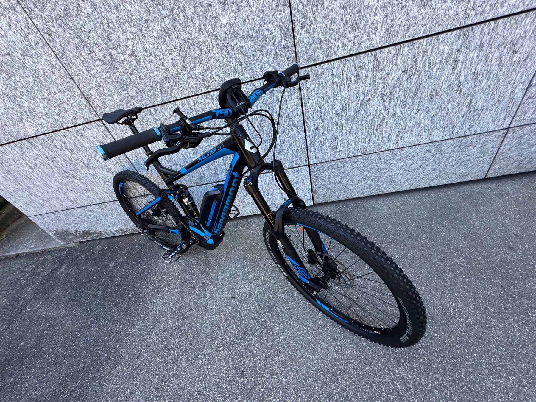 Bergamont Biciclette: Bergamont Trailster C 9.0 E-MTB Fully Bosch CX Gr. L – Usato da Solothurn venduto da Leo2207 9