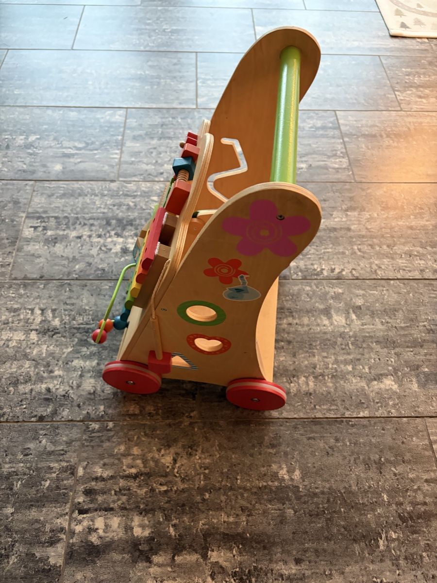 Veicoli per bambini: Lauflernwagen mit Spielfunktionen – Usato da Meierskappel venduto da Tarmogoyf 4