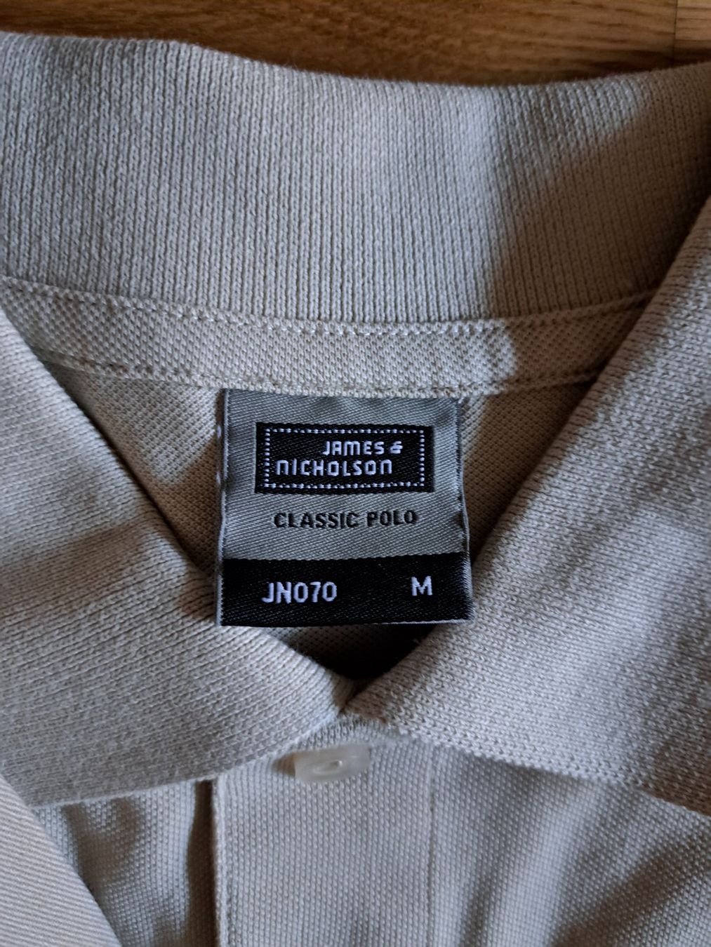 Magliette Polo: Polo McDonald's édition limitée taille M + casquette – Nuovo (secondo la descrizione) da Lausanne venduto da genybi 1