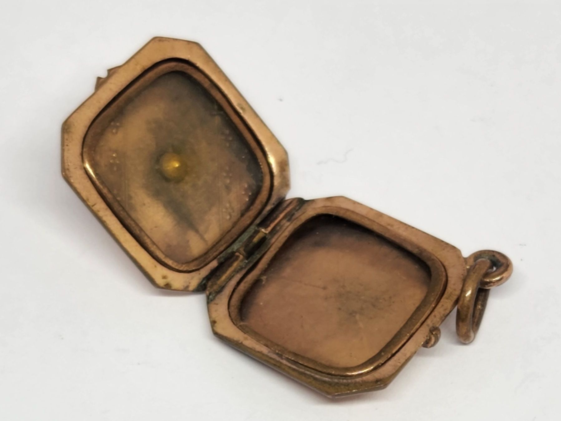 Anhänger: Goldmedaillon mit blauem Saphir immitat- Geschenkidee Locket – Gebraucht aus St. Gallen von GIULESGG 4