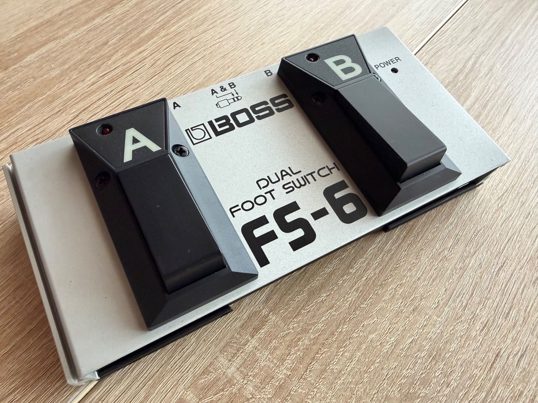 Boss Strumenti musicali: BOSS FS-6 DUAL FOOTSWITCH CONTROLLER GUITAR, PEDALS, AMPS – Nuovo (secondo la descrizione) da Sion venduto da Hobby-mania 1