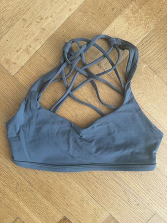 Lululemon Sport BH mit speziellem Rückendesign, Grösse XS