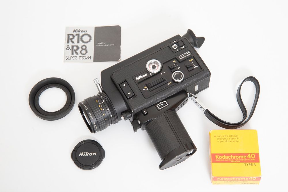 ジャンク Nikon R8 SUPER ニコン 8ミリフィルムカメラ ジャンク