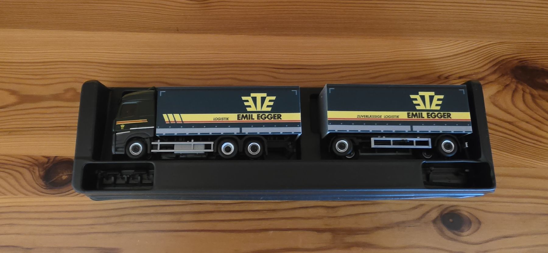 Herpa Modellini d'auto: Herpa Emil Egger LKW Modell 1:87 – Nuovo e nell'imballaggio originale da Bettlach venduto da United83 3