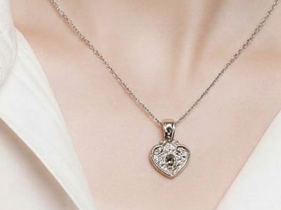 Catenine: Halskette mit Herz – Nuovo (secondo la descrizione) da Leuk-Stadt venduto da 2thcircle