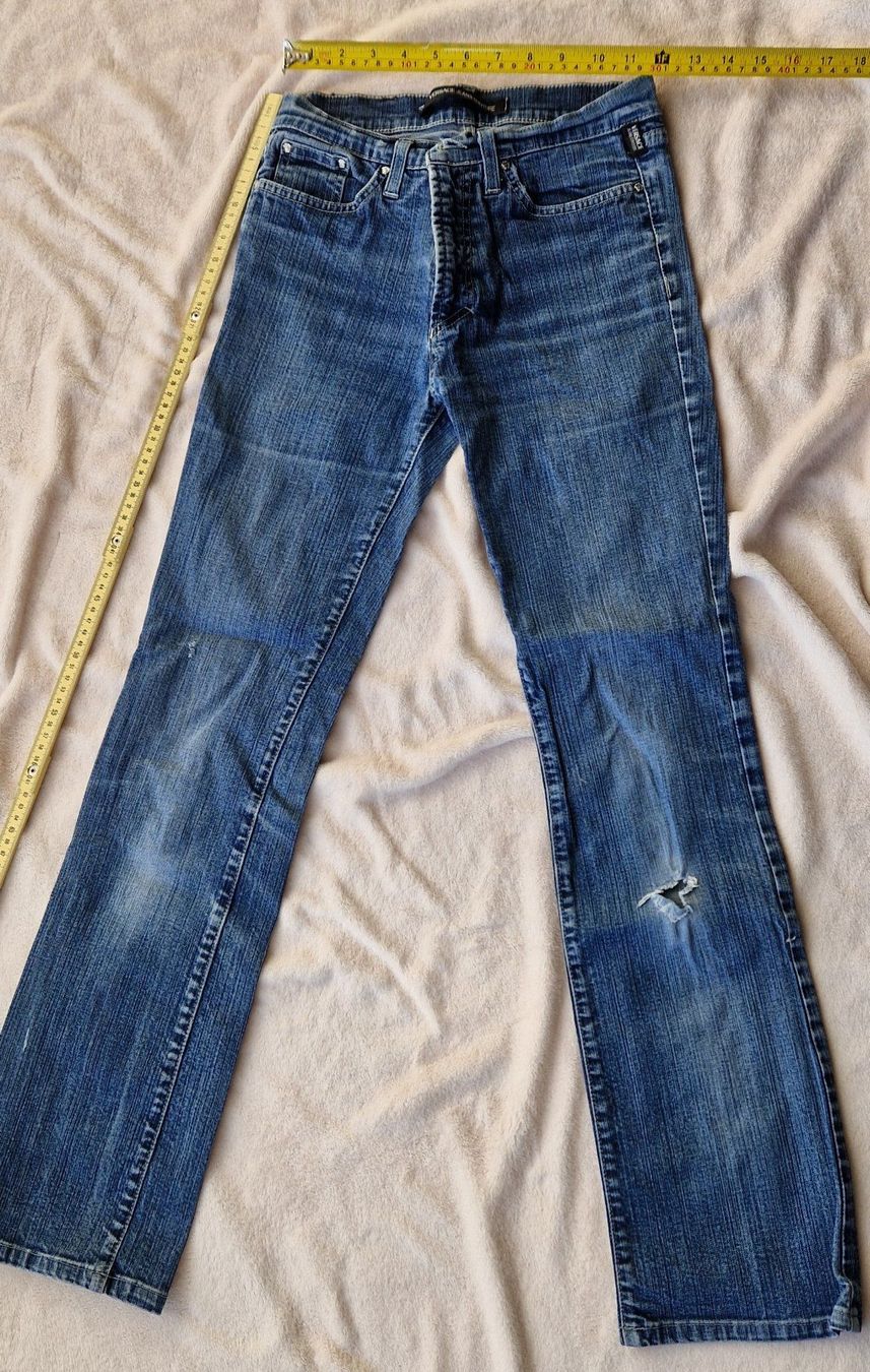 Versace Hosen: Jeans Versace – Gebraucht aus Epalinges von Ozili