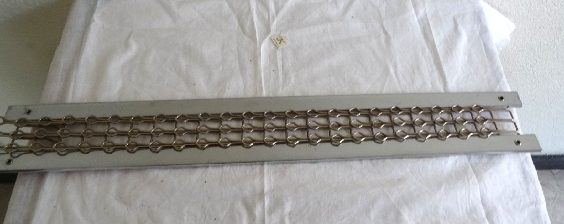 Krawatten: Kravattenhalter Vintage – Gebraucht aus Minusio von Mer66