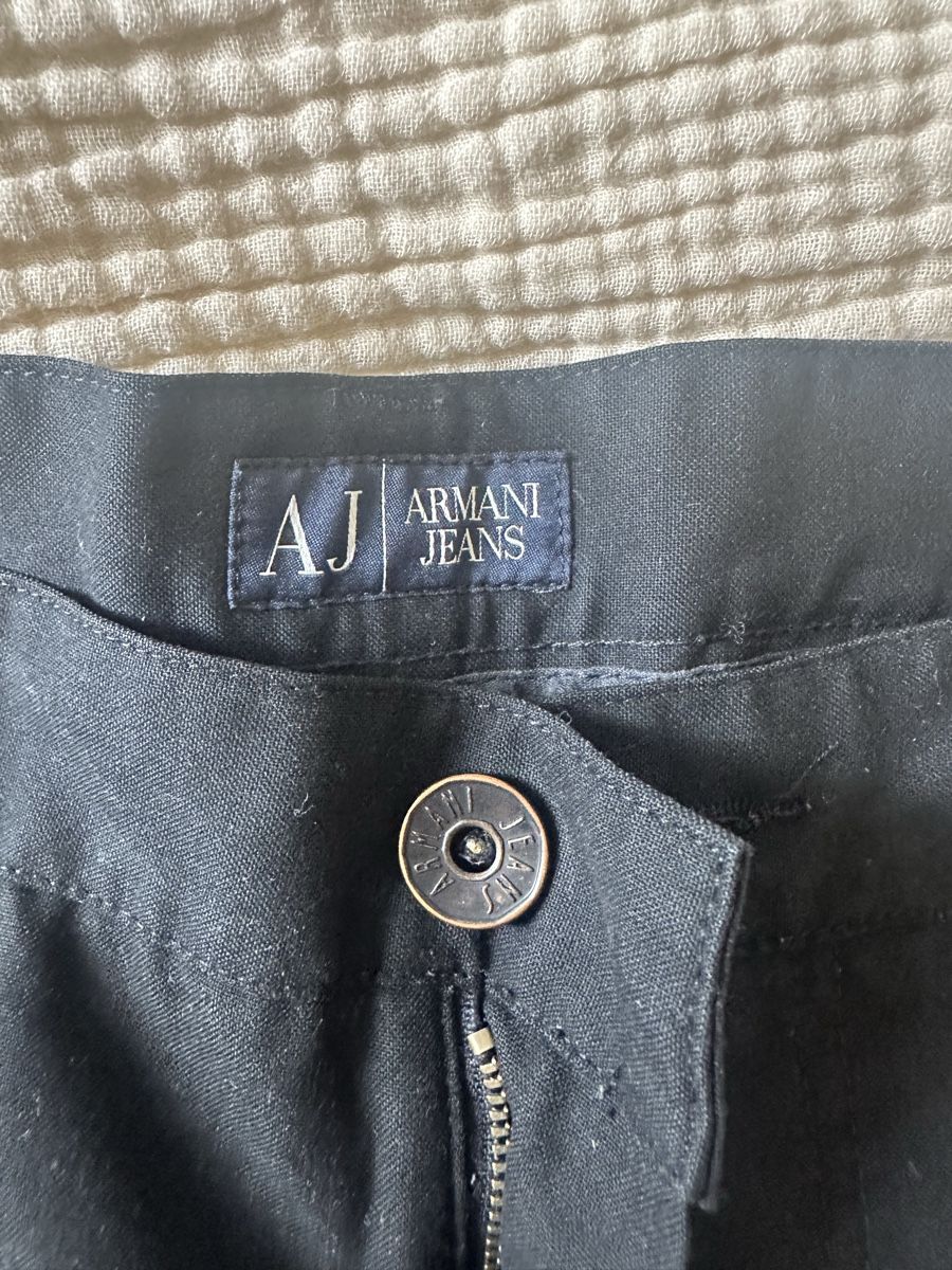 Armani Pantaloni: Armani Jeans Hose, schwarz – Usato da Chur venduto da pas_5g2r 2