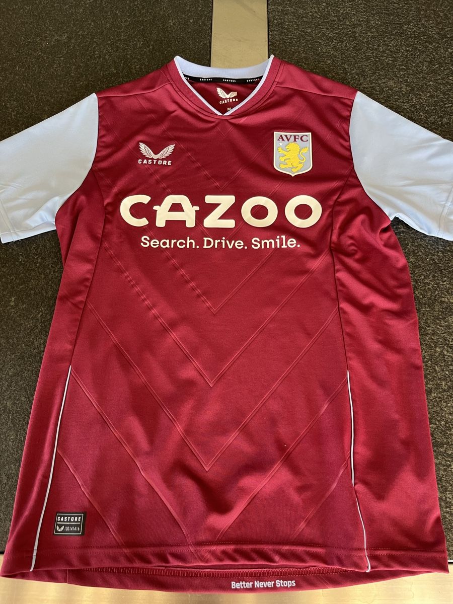 Canottiere & Pantaloni: Aston Villa Trikot – Usato da Besenbüren venduto da eri_j8j6 1