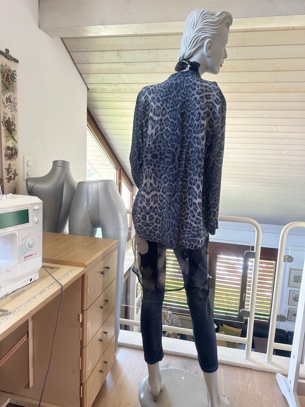 Kooples Camicette: Seidenhemd von THE KOOPLES – Usato da Neuhausen venduto da Lechasseur 3