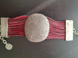 Bracelet large style ethnique bohème – médaillon gravé