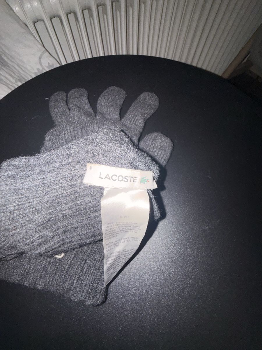 Lacoste Handschuhe & Handstulpen: Gants Lacoste  – Neu (gemäss Beschreibung) aus Prilly von ale_8prt 1