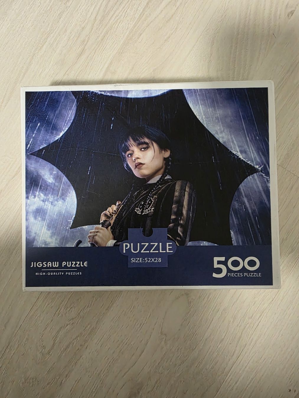 Puzzles: Puzzle 500 Teile Wednesday Addams – Gebraucht aus Schöftland von Aktion56