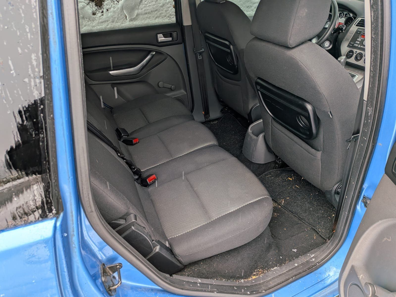 Ford Autos: Ford C-Max bleu   1.8 16V Carving 2010 – Gebraucht aus St-Imier von goodber 7