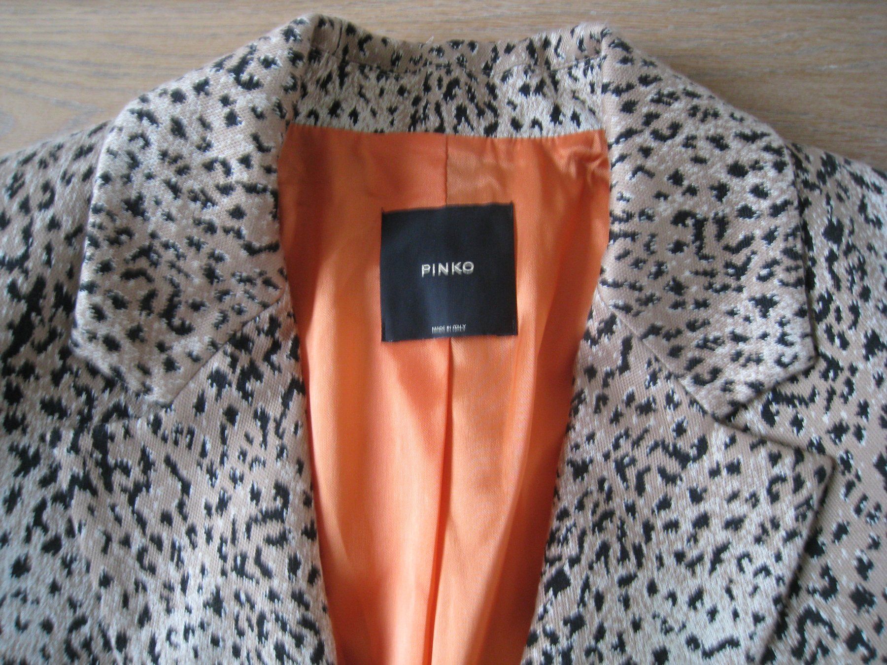Pinko Giacche: PINKO Blazer Jacke Leo-Print Gr. 38 – Usato da Freienstein venduto da Jessy024 1