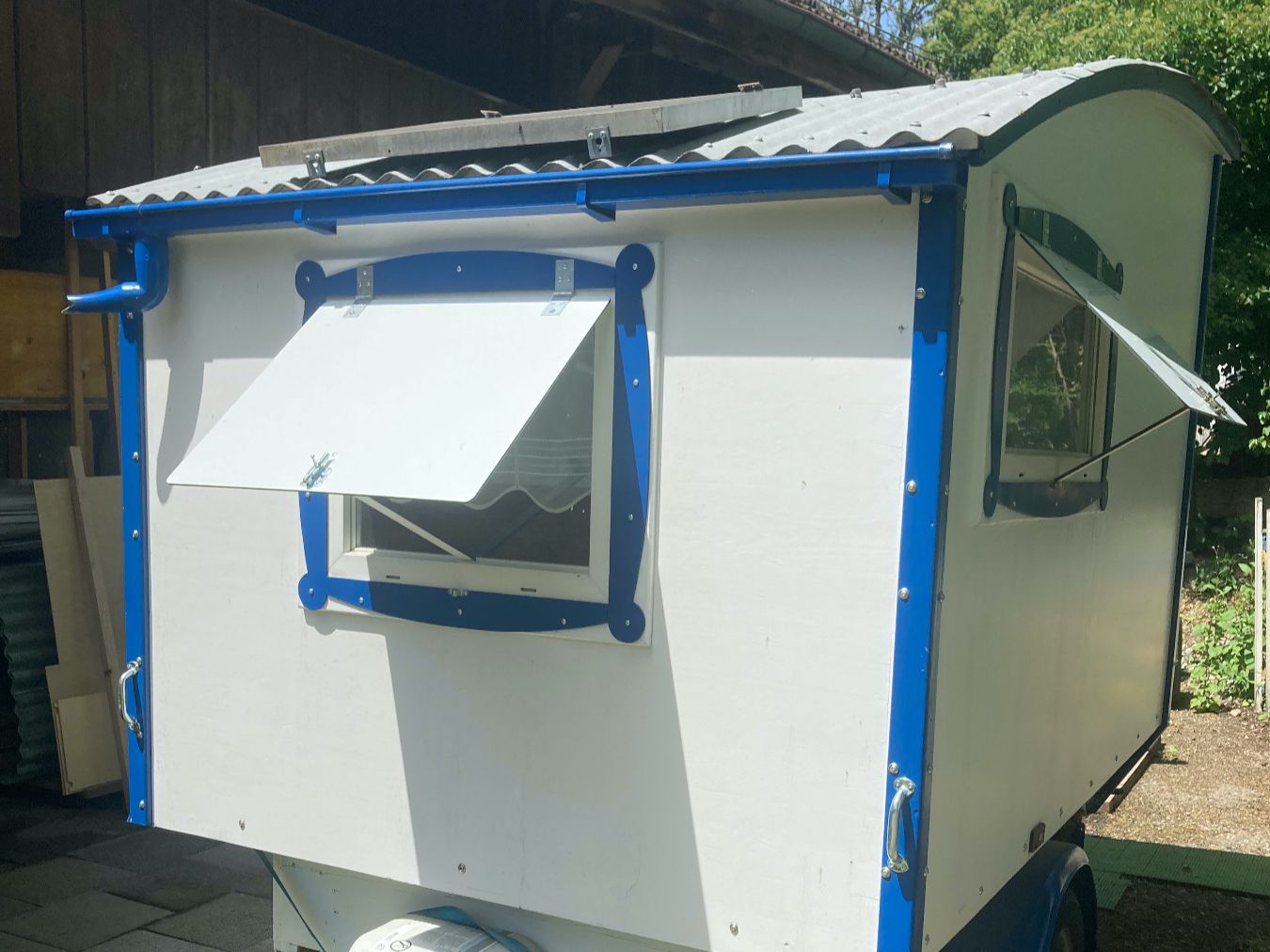 Rimorchi: kleiner Wohnwagen – Usato da Volketswil venduto da Circus65 2