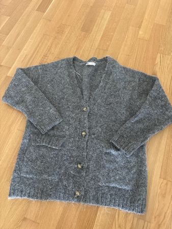 Cardigan Zara gris en maille