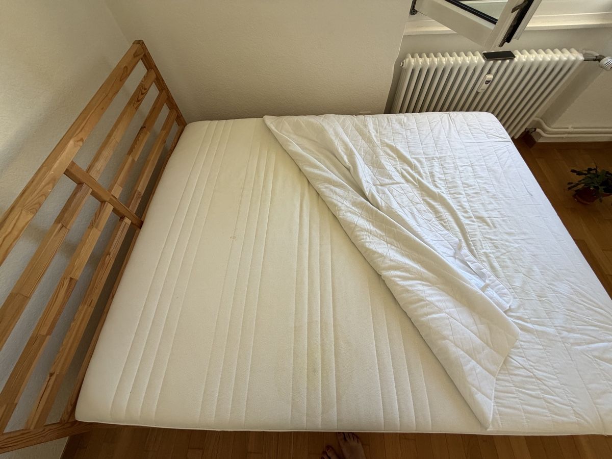 Ikea Matratzen: Bettgestell inklusive Matratze und Topper – Gebraucht aus Dallenwil von kae_m57s 2