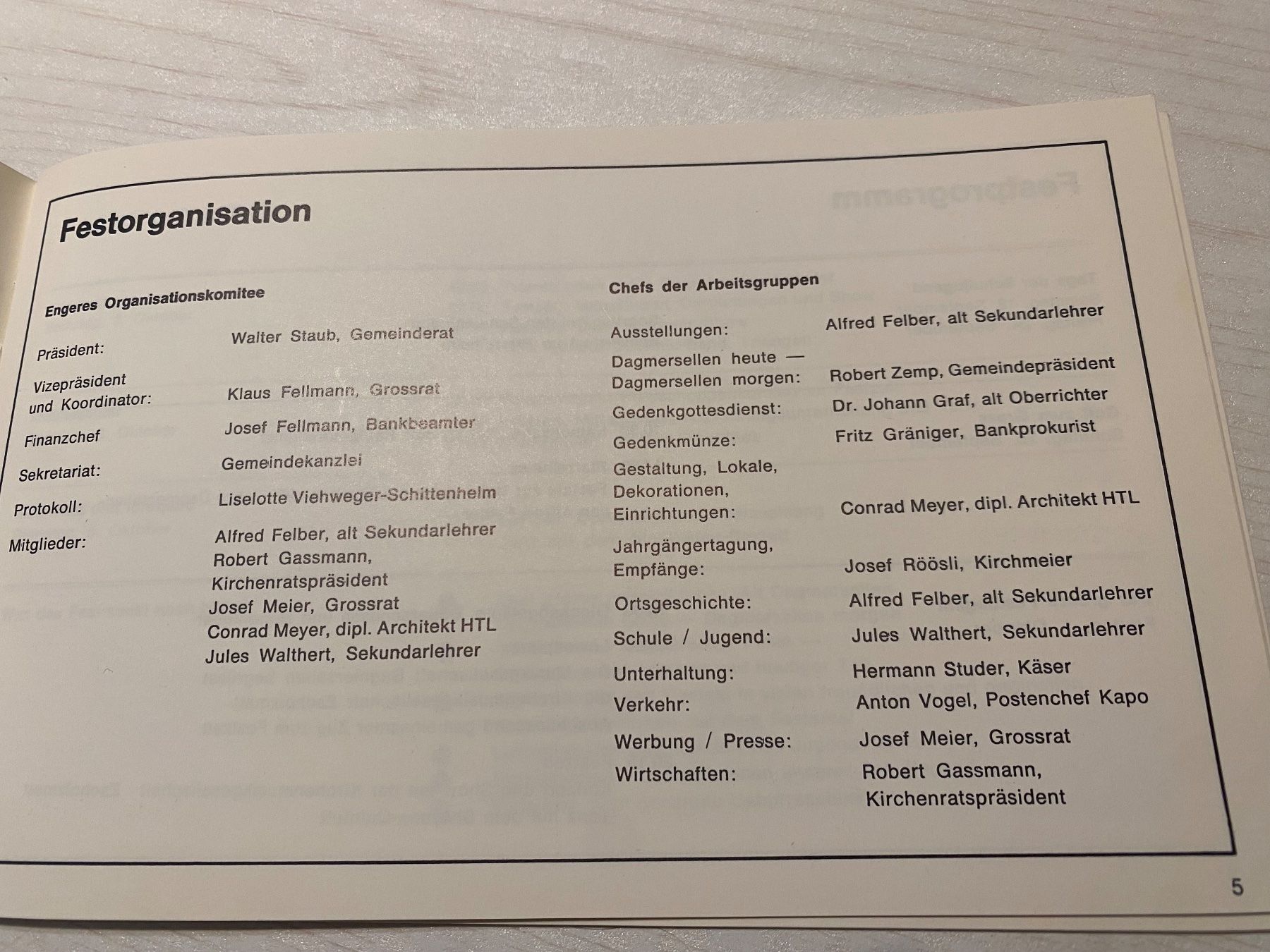 Libri: DAGMERSELLEN 1976 - 900 Jahre - Programm Heft und Abzeichen – Nuovo (secondo la descrizione) da Dagmersellen venduto da Musikexperte06 1
