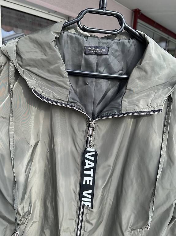 Giacche: Designer Jacke von Luino – Usato da Niederbuchsiten venduto da idontknow. 2