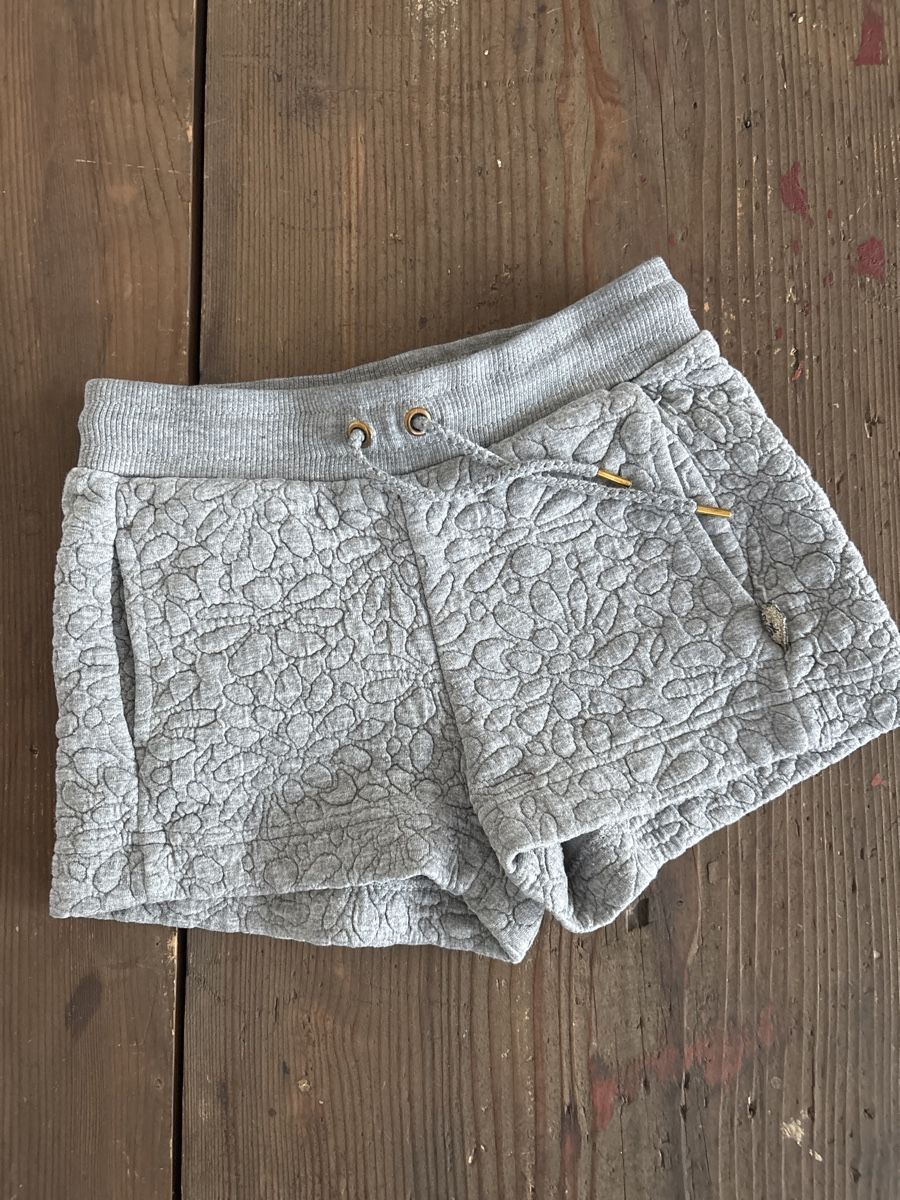 Pomp de Lux Pantaloni: Pomp de Lux Shorts Gr 104 – Usato da Mörschwil venduto da Mibasel