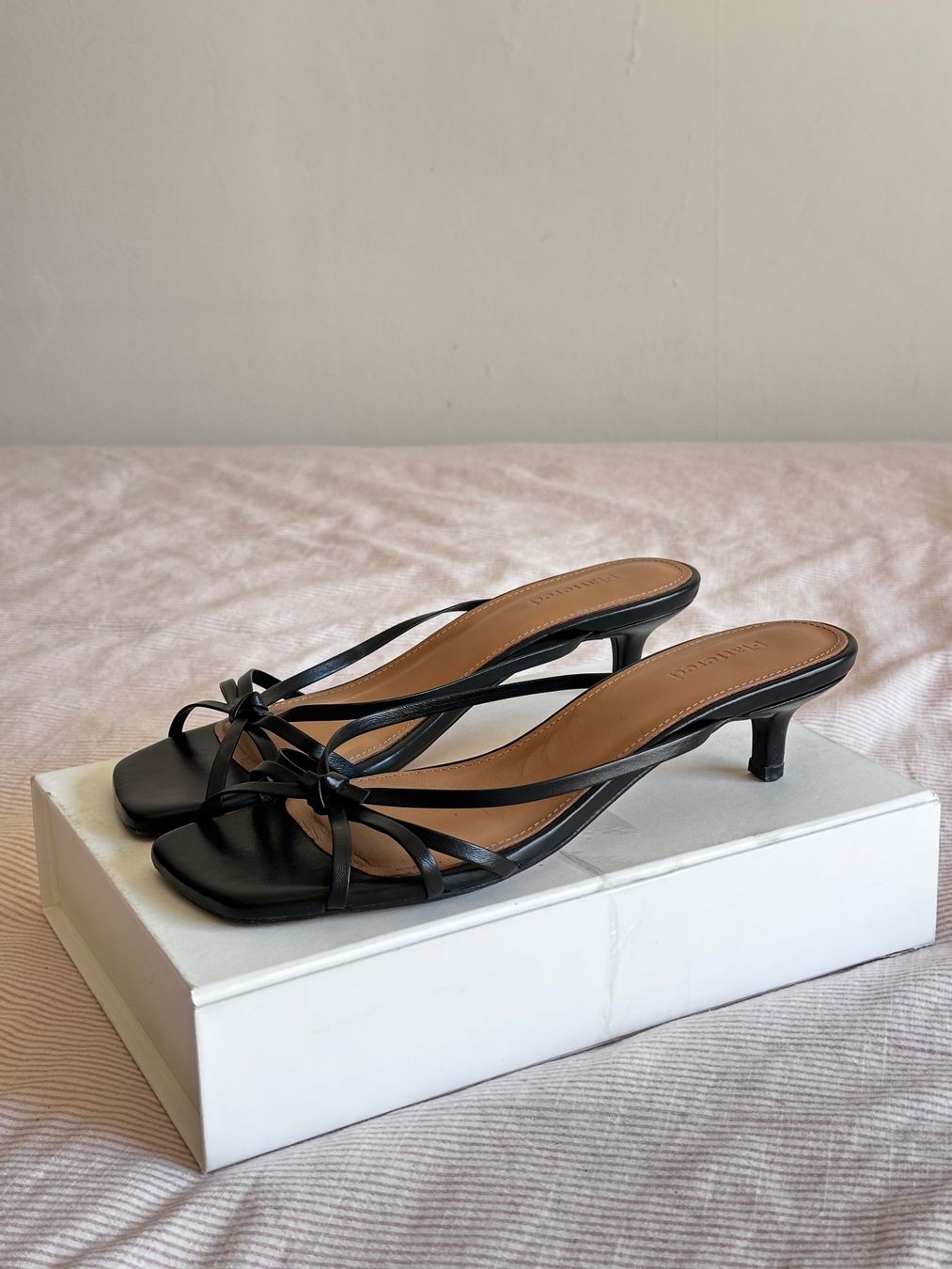 Scarpe da donna: Flattered Sandalette "Eunisa" Gr 40/41 Schwarz – Usato da Zürich venduto da ksz_h96n 1