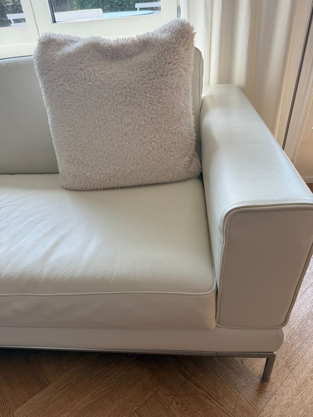 Ikea Sofas: Leder sofa – D'occasion à Köniz par Evafelchlin