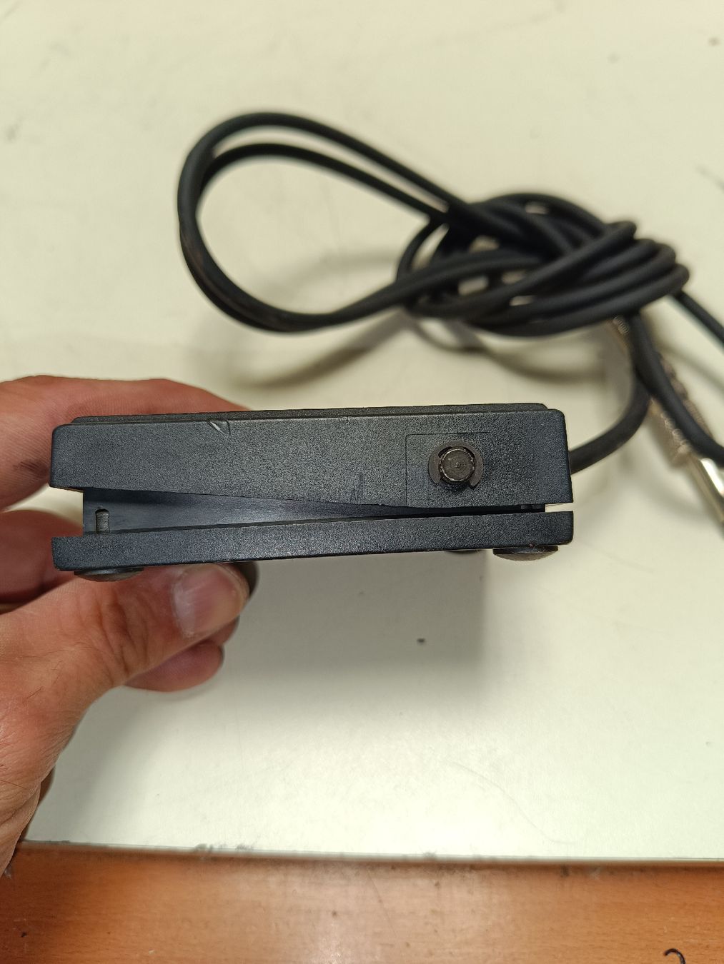 Strumenti musicali: GEM Expression Pedal für Keyboard -(em76) – Usato da Künten venduto da Schnaepplihuus 5