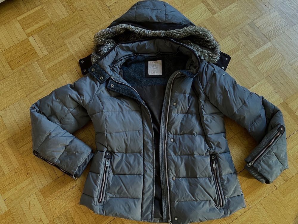 Lotti di vestiti: 2 Daunenjacken zu 1 Preis! Gr. 38 – Usato da Olten venduto da Dickbrave 5