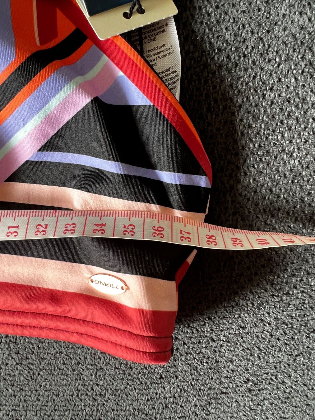 Costumi da bagno & Bikini: Neue Badeanzug S/M – Nuovo e nell'imballaggio originale da Riehen venduto da ann_76jw 5