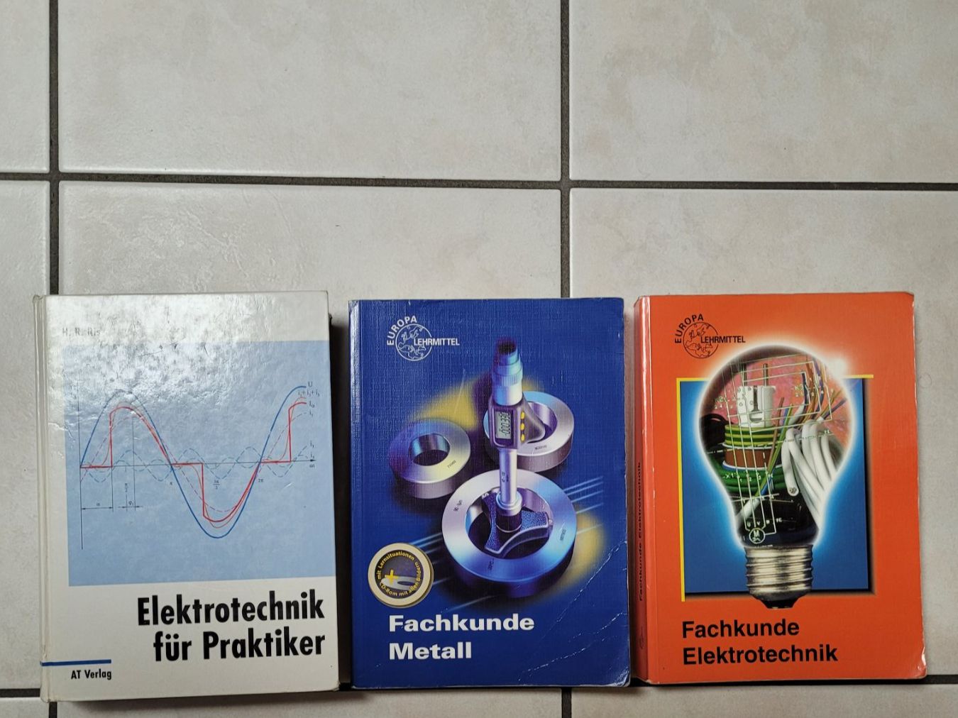 Libri: Fach-Bücher: Metall, Elektro – Usato da St. Silvester venduto da dan_c8f9 2