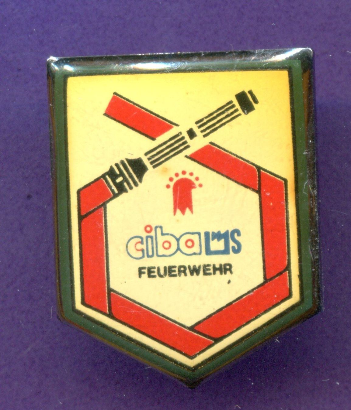 Placchette & Badge: Feuerwehr   CIBA – Usato da Winterthur venduto da Sammleroase