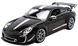 PORSCHE 911 GT3 RS 4.0 im Massstab 1:18