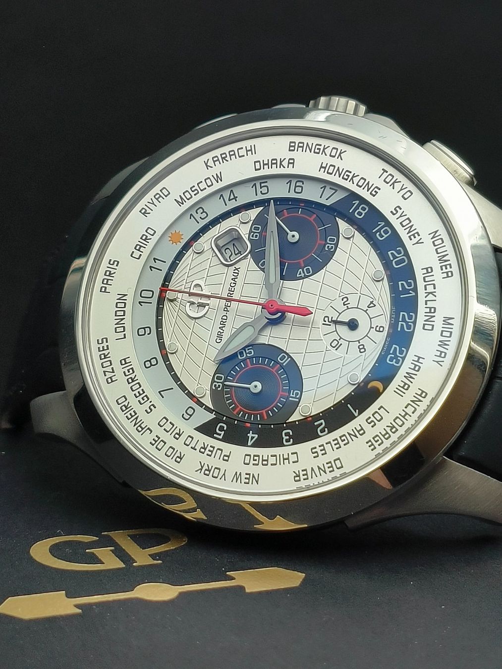 Girard-Perregaux Orologi: Girard-Perregaux – Nuovo e nell'imballaggio originale da La Chaux-de-Fonds venduto da curtitswisswatches 2