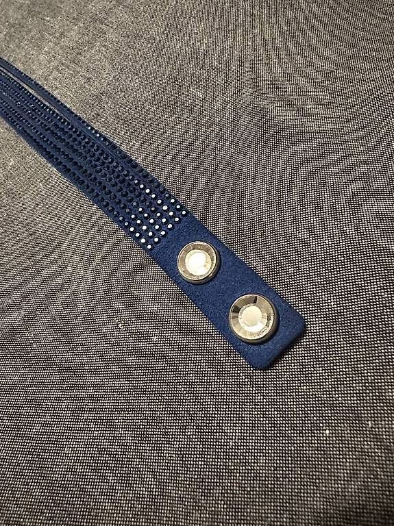 Bracciali & Braccialetti: Bracelet strass bleu Swarovski – Usato da La Rippe venduto da jpu_z5ql 1